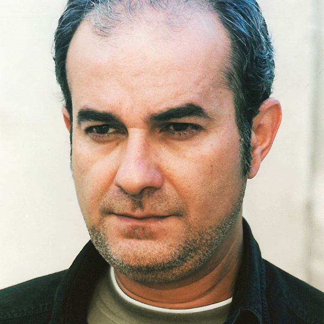 تصویری شخصی از علی عمرانی، بازیگر و کارگردان سینما و تلویزیون