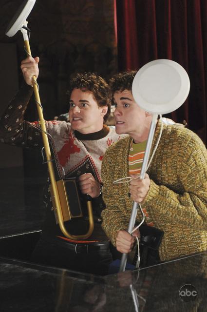 Graham Miller در صحنه سریال تلویزیونی Pushing Daisies