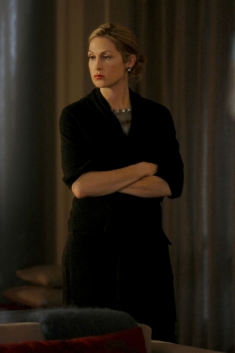 Kelly Rutherford در صحنه سریال تلویزیونی دختر شایعه ساز