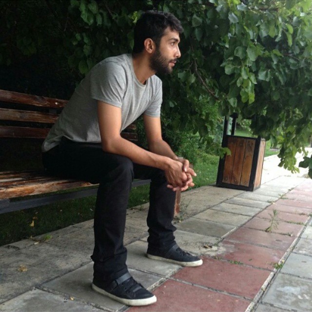 تصویری شخصی از حسین مهری، بازیگر سینما و تلویزیون