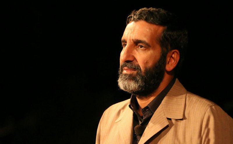 پشت صحنه برنامه تلویزیونی ماه نشان به کارگردانی 