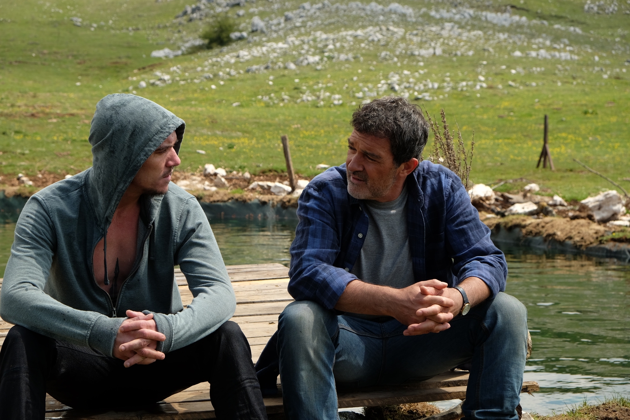 آنتونیو باندراس در صحنه فیلم سینمایی Black Butterfly به همراه Jonathan Rhys Meyers