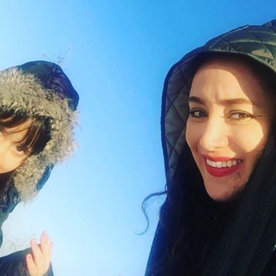 تصویری شخصی از بهاره افشاری، بازیگر و تهیه کننده سینما و تلویزیون