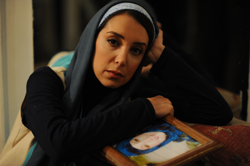 سحر جعفری‌جوزانی در صحنه فیلم سینمایی ایران برگر