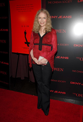  فیلم سینمایی طالع نحس با حضور میا فارو