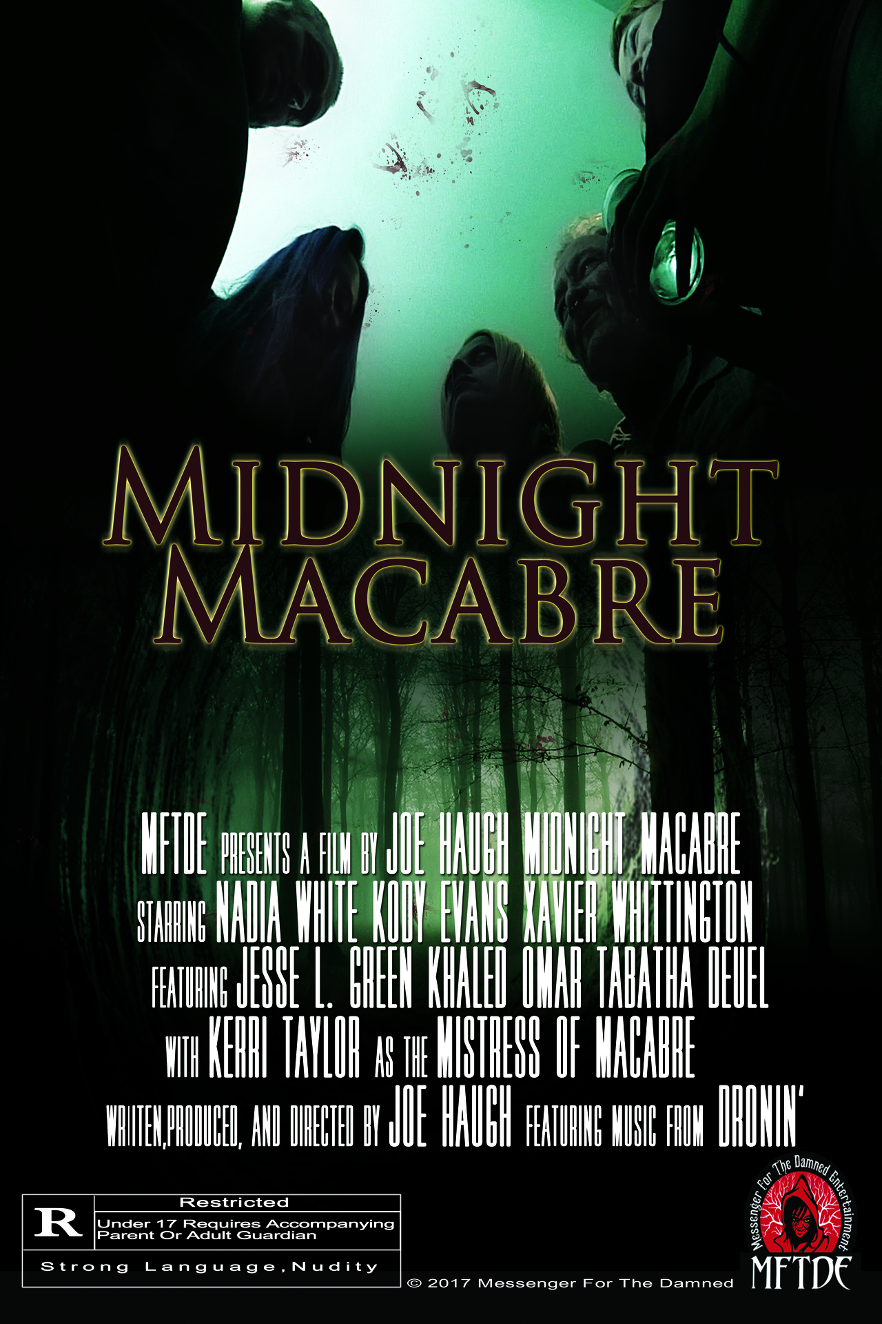 Daniel Johnson در صحنه فیلم سینمایی Midnight Macabre به همراه Jesse L. Green، Lindsay Lockhart و Nadia White