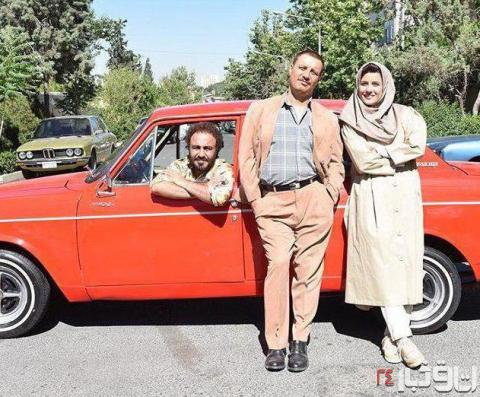 سارا بهرامی در پشت صحنه فیلم سینمایی هزارپا به همراه جواد عزتی و رضا عطاران