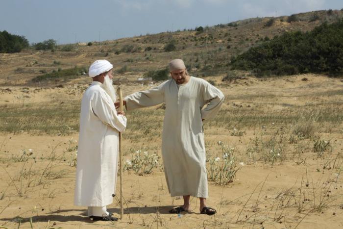 Köksal Engür در صحنه فیلم سینمایی لیلی و مجنون به همراه Ali Atay