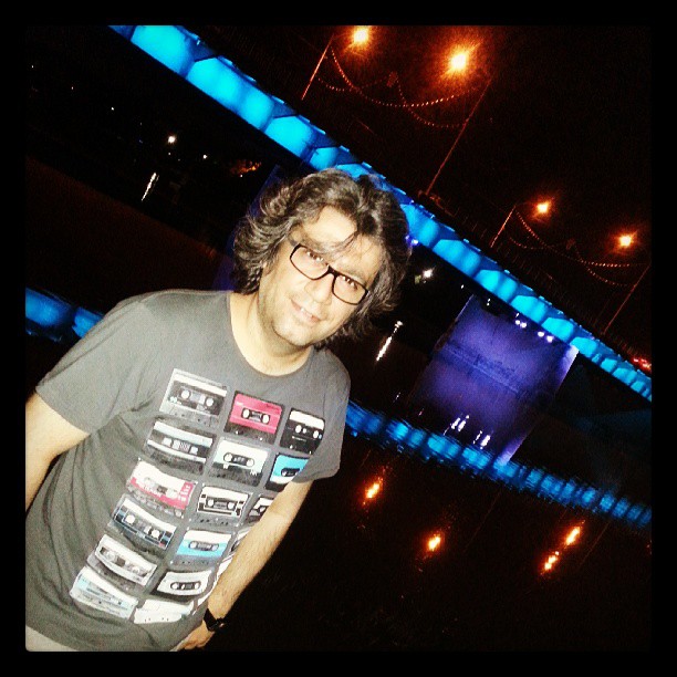 تصویری شخصی از رضا رشیدپور، بازیگر و مجری سینما و تلویزیون