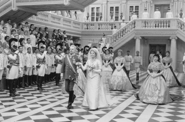 درک جاکوبی در صحنه فیلم سینمایی Hamlet به همراه جولی کریستی