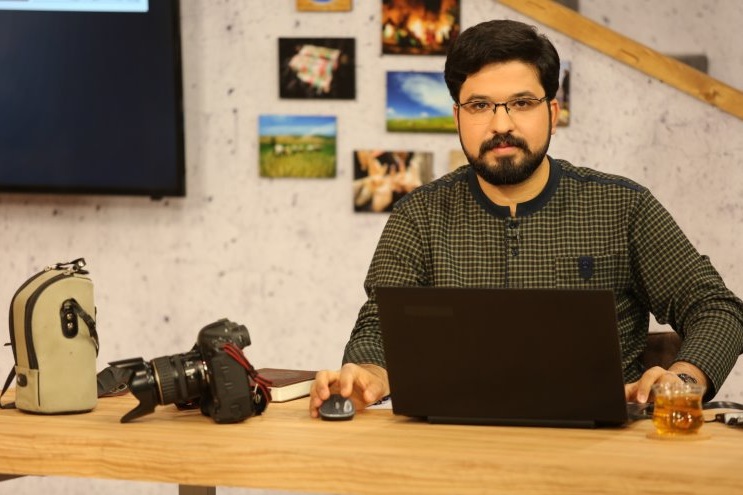  برنامه تلویزیونی عصرانه به کارگردانی ندارد