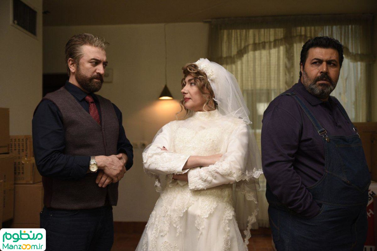 فرهاد اصلانی در صحنه فیلم سینمایی کلمبوس به همراه مجید صالحی و هانیه توسلی