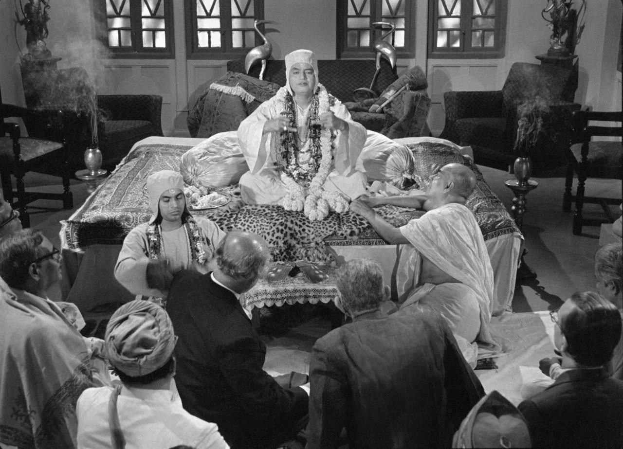  فیلم سینمایی The Holy Man به کارگردانی Satyajit Ray