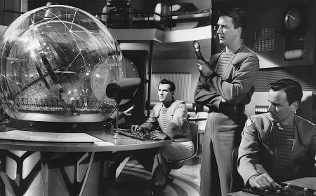  فیلم سینمایی سیاره ممنوعه با حضور لسلی نیلسن