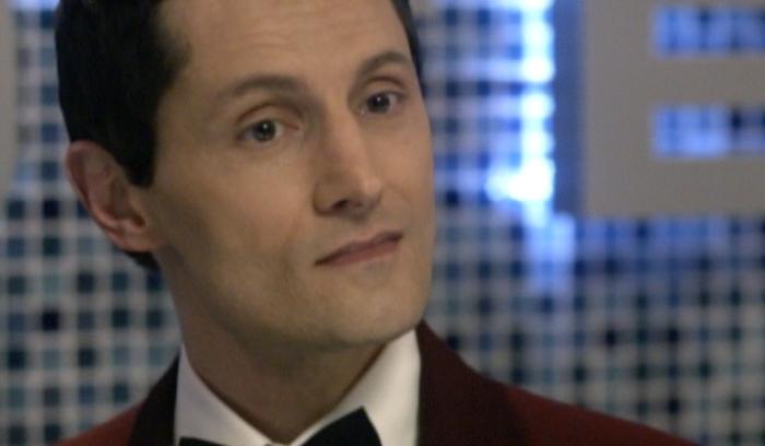 John Emmet Tracy در صحنه سریال تلویزیونی ماوراء  طبیعی