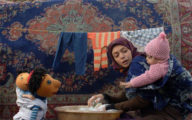  فیلم سینمایی کلاه قرمزی وبچه ننه به کارگردانی ایرج طهماسب