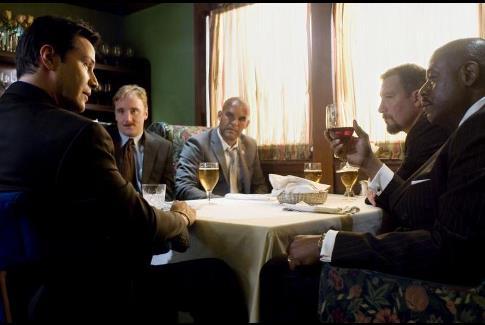 Jay Mohr در صحنه فیلم سینمایی سلاطین خیابان به همراه فارست ویتاکر و کیانو ریوز