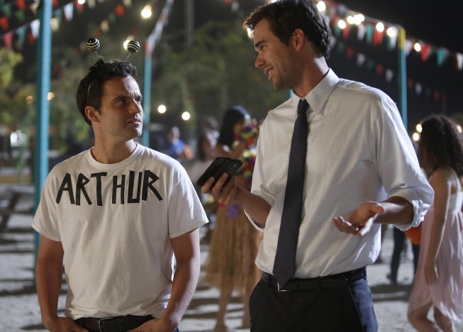 David Walton در صحنه سریال تلویزیونی دختر جدید به همراه Jake Johnson