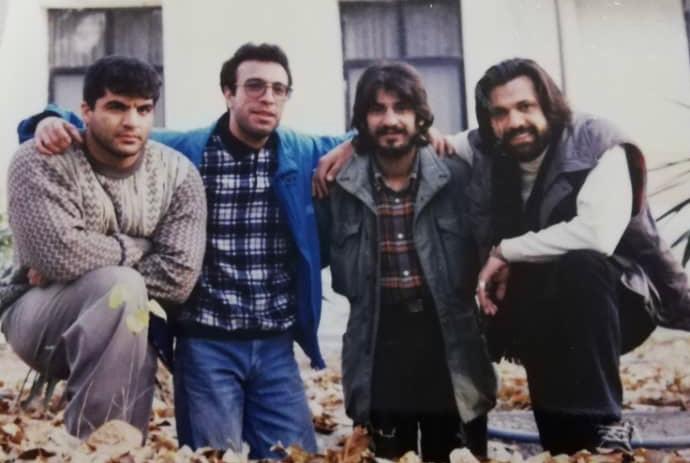 تصویری از علی ذاکری، بازیگر سینما و تلویزیون در پشت صحنه یکی از آثارش