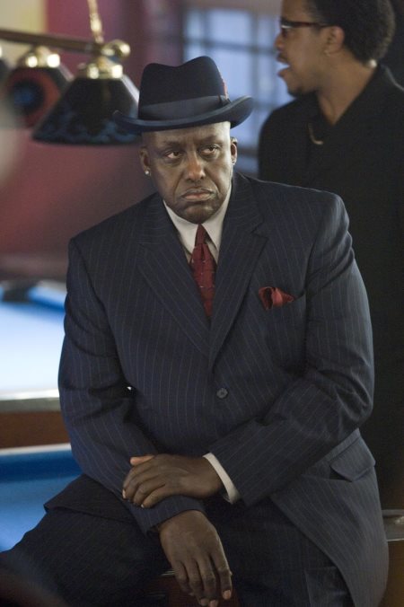 Bill Duke در صحنه فیلم سینمایی Get Rich or Die Tryin'