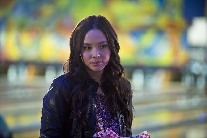 Malese Jow در صحنه سریال تلویزیونی فلش