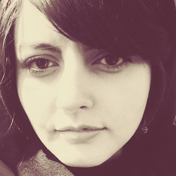 تصویری شخصی از افسانه کمالی، بازیگر سینما و تلویزیون