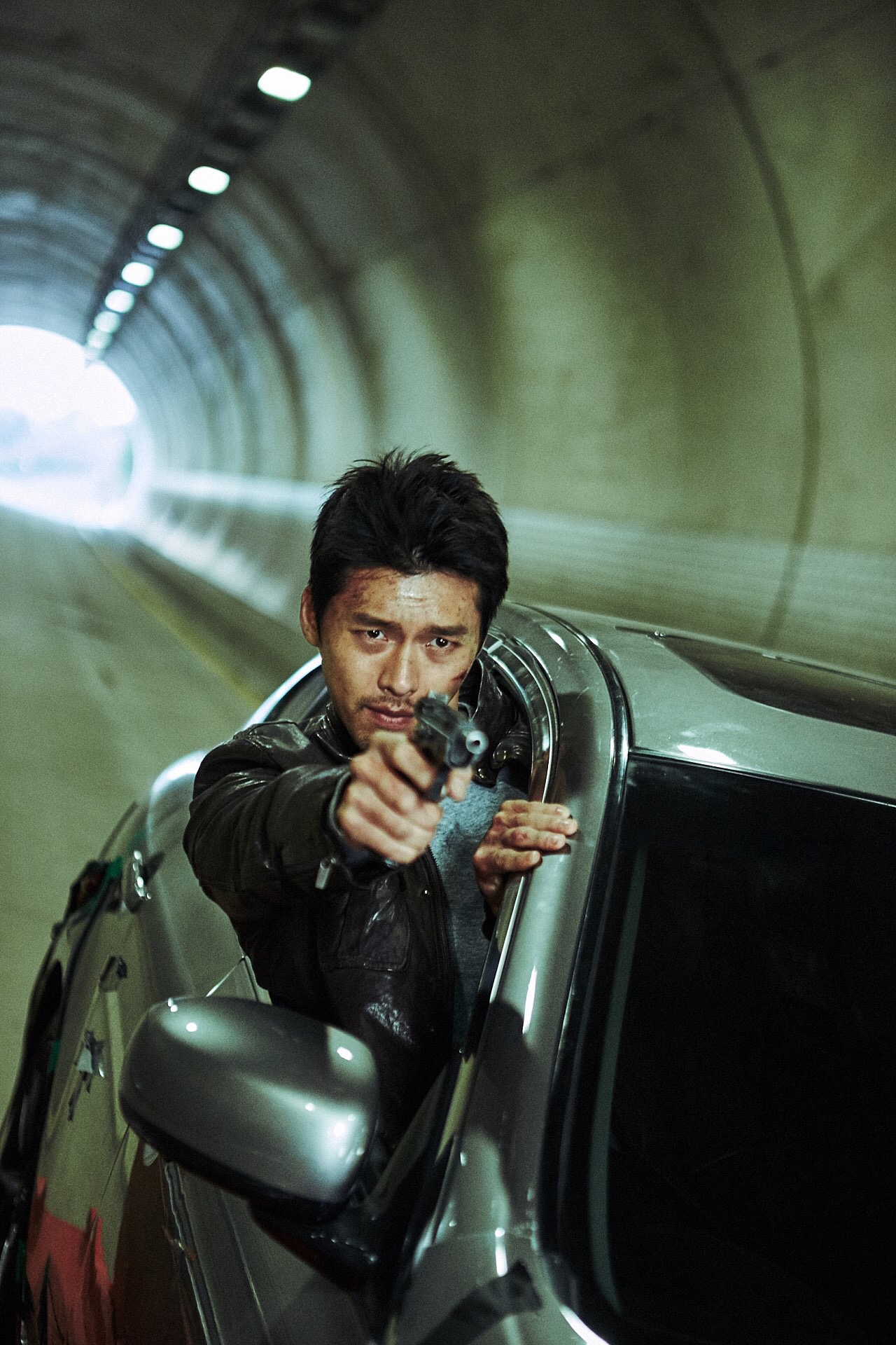Hyun Bin در صحنه فیلم سینمایی Confidential Assignment