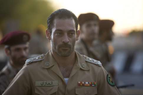 Ashraf Barhom در صحنه فیلم سینمایی پادشاهی