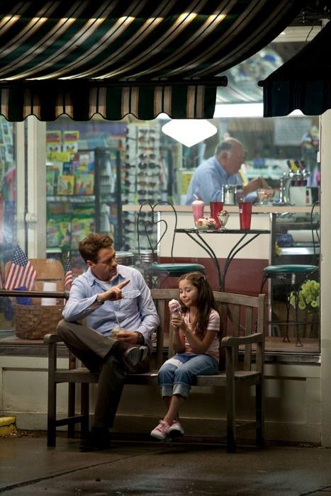 اما ترمبلی در صحنه فیلم سینمایی قاضی به همراه رابرت داونی جونیور