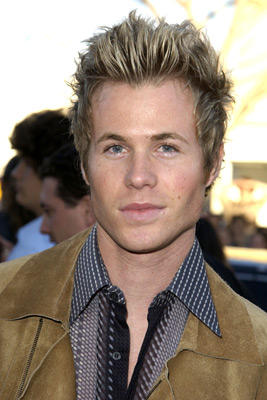 Ashley Parker Angel در صحنه فیلم سینمایی بی باک