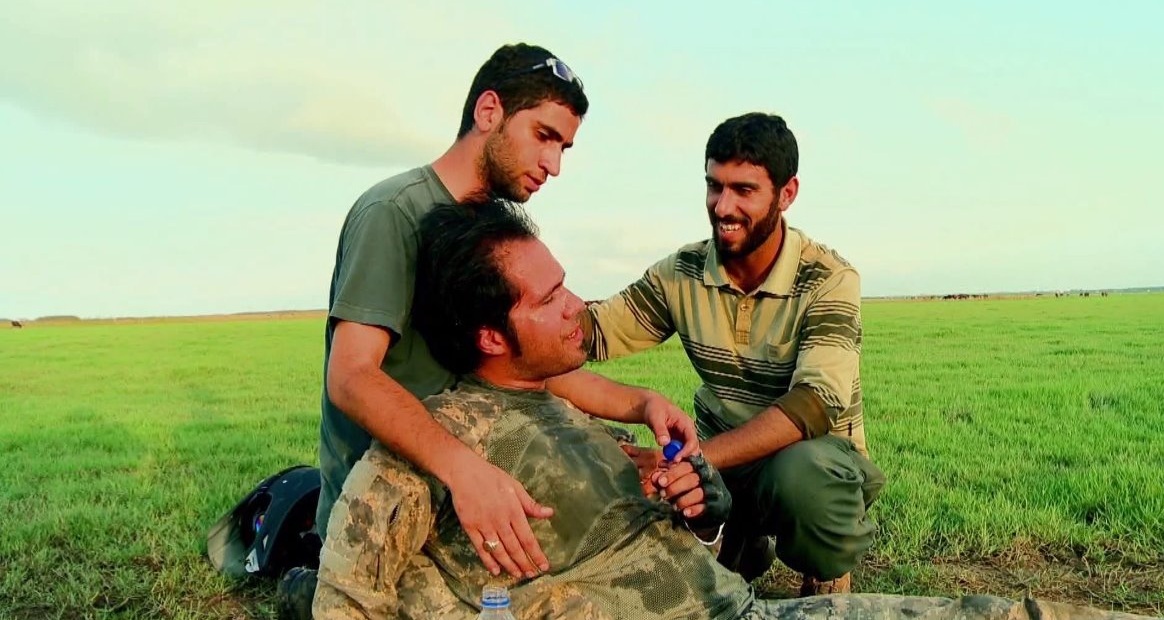  برنامه تلویزیونی فرمانده به کارگردانی حسام اسلامی و مهدی جبین‌شناس و مجید عزیزی