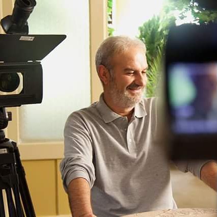 تصویری شخصی از علی عمرانی، بازیگر و کارگردان سینما و تلویزیون