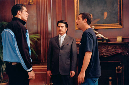 Brandon Molale در صحنه فیلم سینمایی آقای دیدز به همراه Peter Gallagher و آدام سندلر