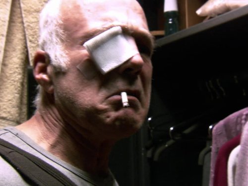 Michael Hogan در صحنه سریال تلویزیونی ناوبر فضایی گالاکتیک