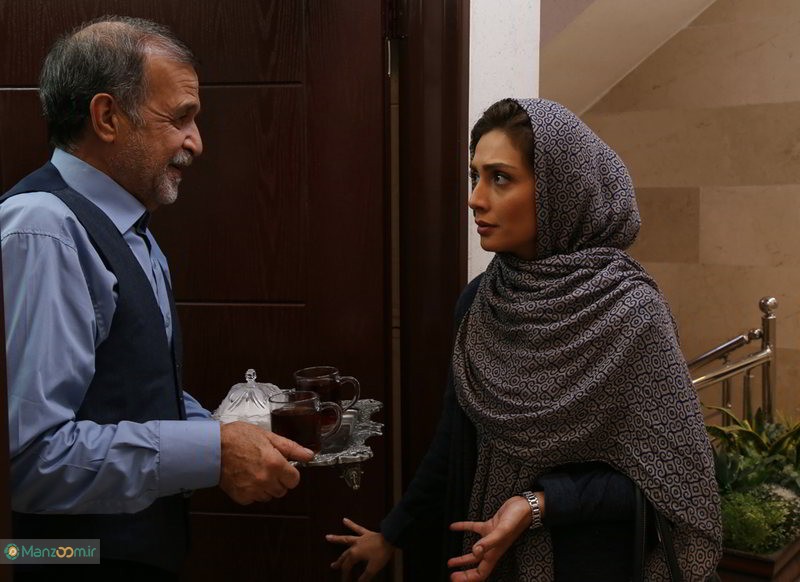 لیلا زارع در صحنه فیلم سینمایی شیفت شب به همراه اکبر رحمتی