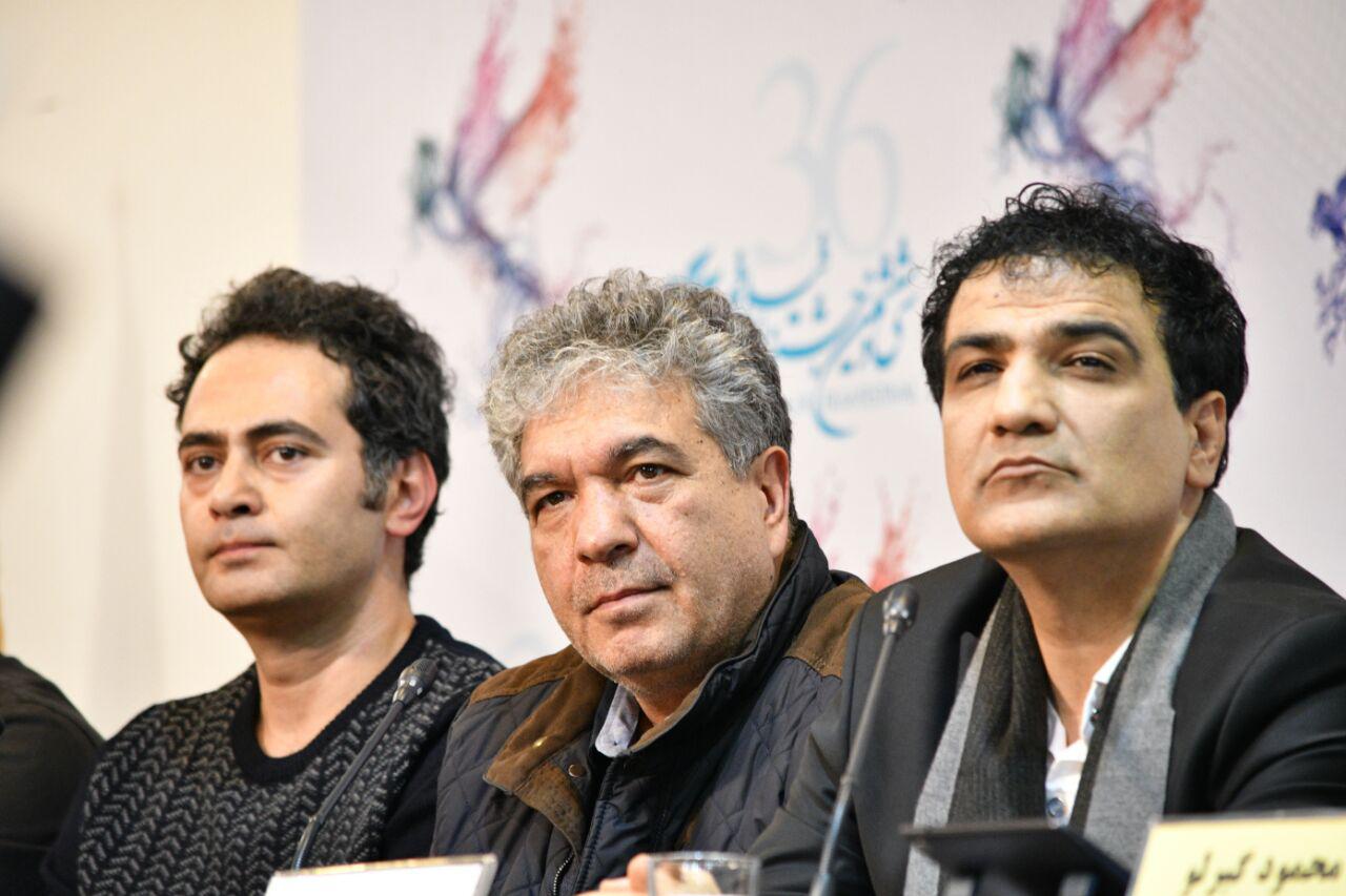 مرتضی غفوری در نشست خبری فیلم تلویزیونی ماهورا به همراه حمید زرگرنژاد و علیرضا جلالی