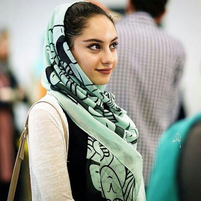 تصویری شخصی از ترلان پروانه، بازیگر سینما و تلویزیون