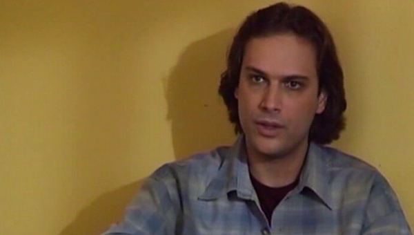  سریال تلویزیونی اولین شب آرامش به کارگردانی احمد امینی