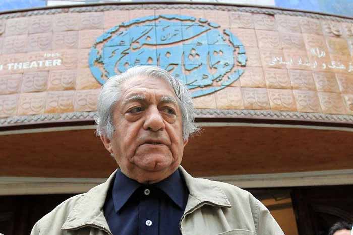 تصویری شخصی از عزت‌الله انتظامی، بازیگر و نویسنده سینما و تلویزیون