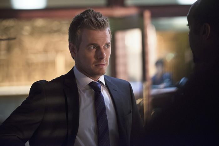 Rick Cosnett در صحنه سریال تلویزیونی فلش