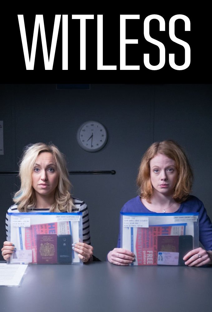 Zoe Boyle در صحنه سریال تلویزیونی Witless به همراه Kerry Howard