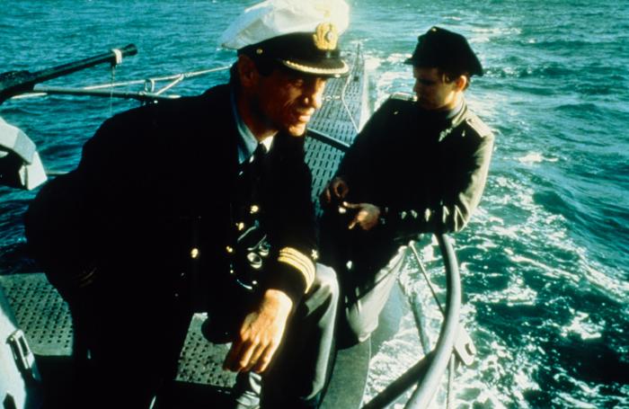 یورگن پروشنو در صحنه فیلم سینمایی زیر دریایی
