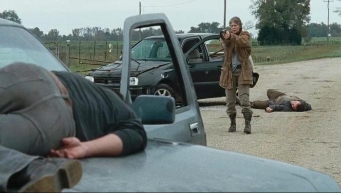 ملیسا مک  براید در صحنه سریال تلویزیونی مردگان متحرک