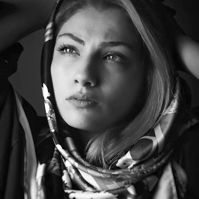 تصویری شخصی از مهیا دهقانی، بازیگر سینما و تلویزیون