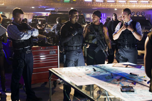 Scott Speedman در صحنه فیلم سینمایی تریپل اکس: دولت متحد به همراه Michael Roof و Ice Cube