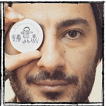 تصویری شخصی از نوید محمدزاده، بازیگر و کارگردان سینما و تلویزیون