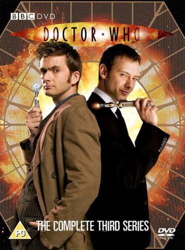 John Simm در صحنه سریال تلویزیونی Doctor Who به همراه دیوید تننت