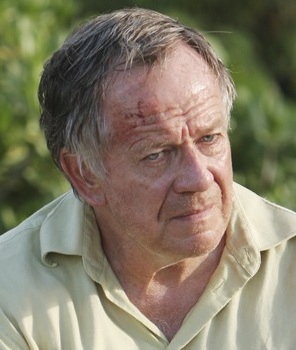 سم اندرسون در صحنه سریال تلویزیونی گمشده