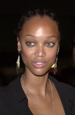 Tyra Banks در صحنه فیلم سینمایی مردان افتخار