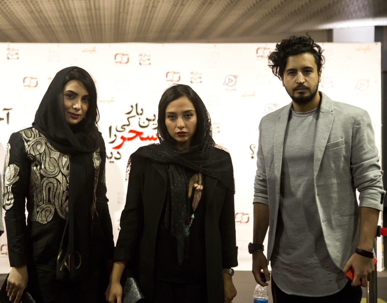 آناهیتا درگاهی در اکران افتتاحیه فیلم سینمایی آخرین بار کی سحر را دیدی؟ به همراه مهرداد صدیقیان